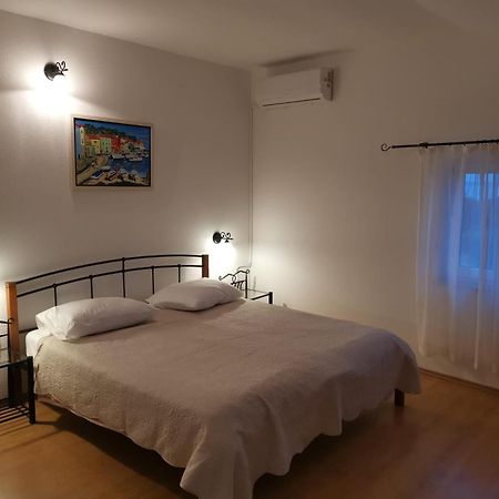 Apartman Kornu 베리로신즈 외부 사진